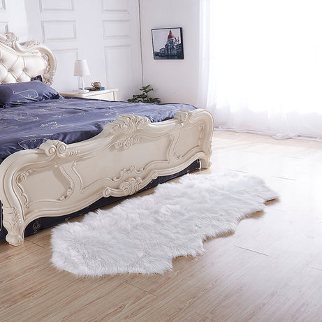 "Luxury Decorative" Hand Tufted Faux Fur Sheepskin Area Rug--1