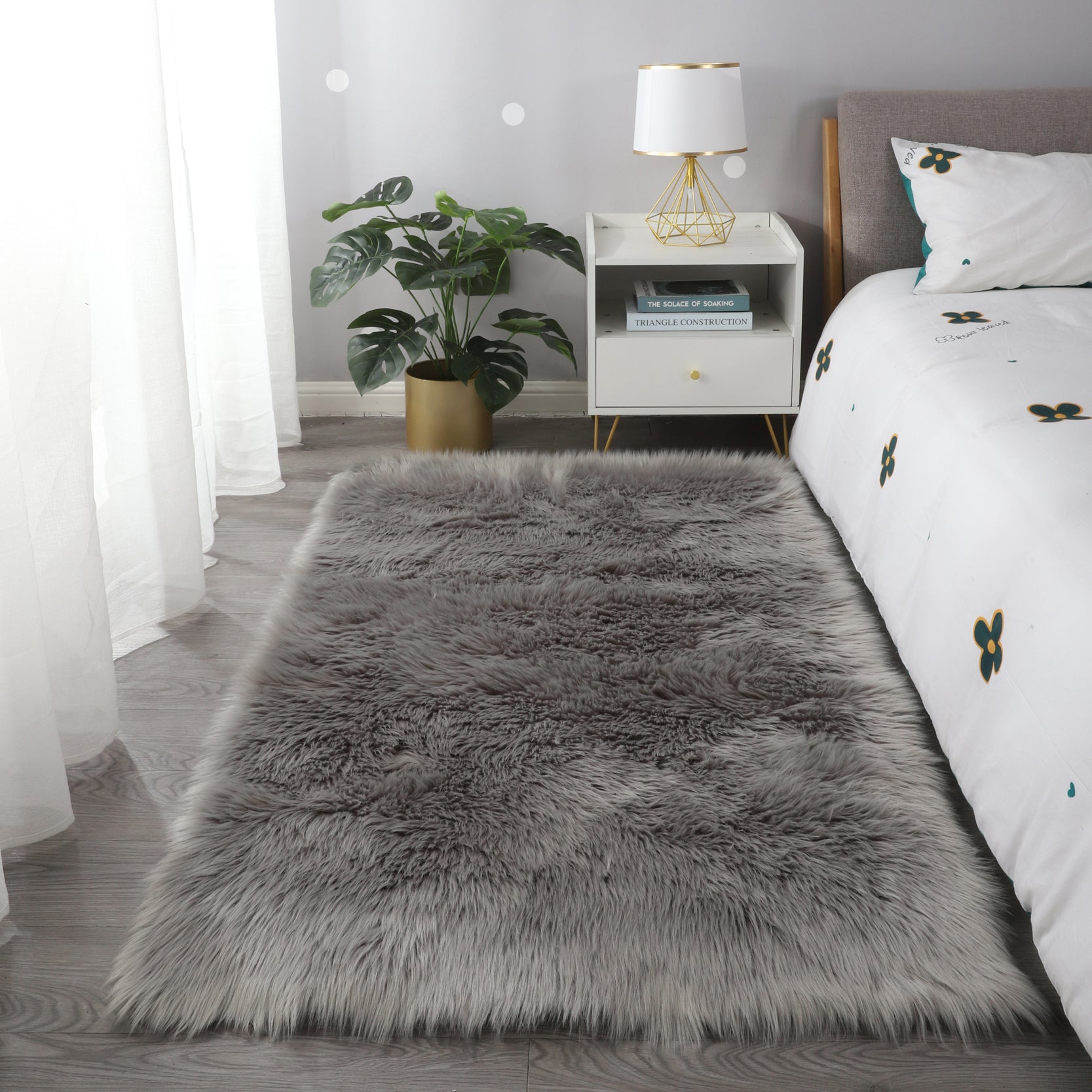 "Cozy Collection" Ultra Soft Fluffy Faux Fur Sheepskin Area Rug--1