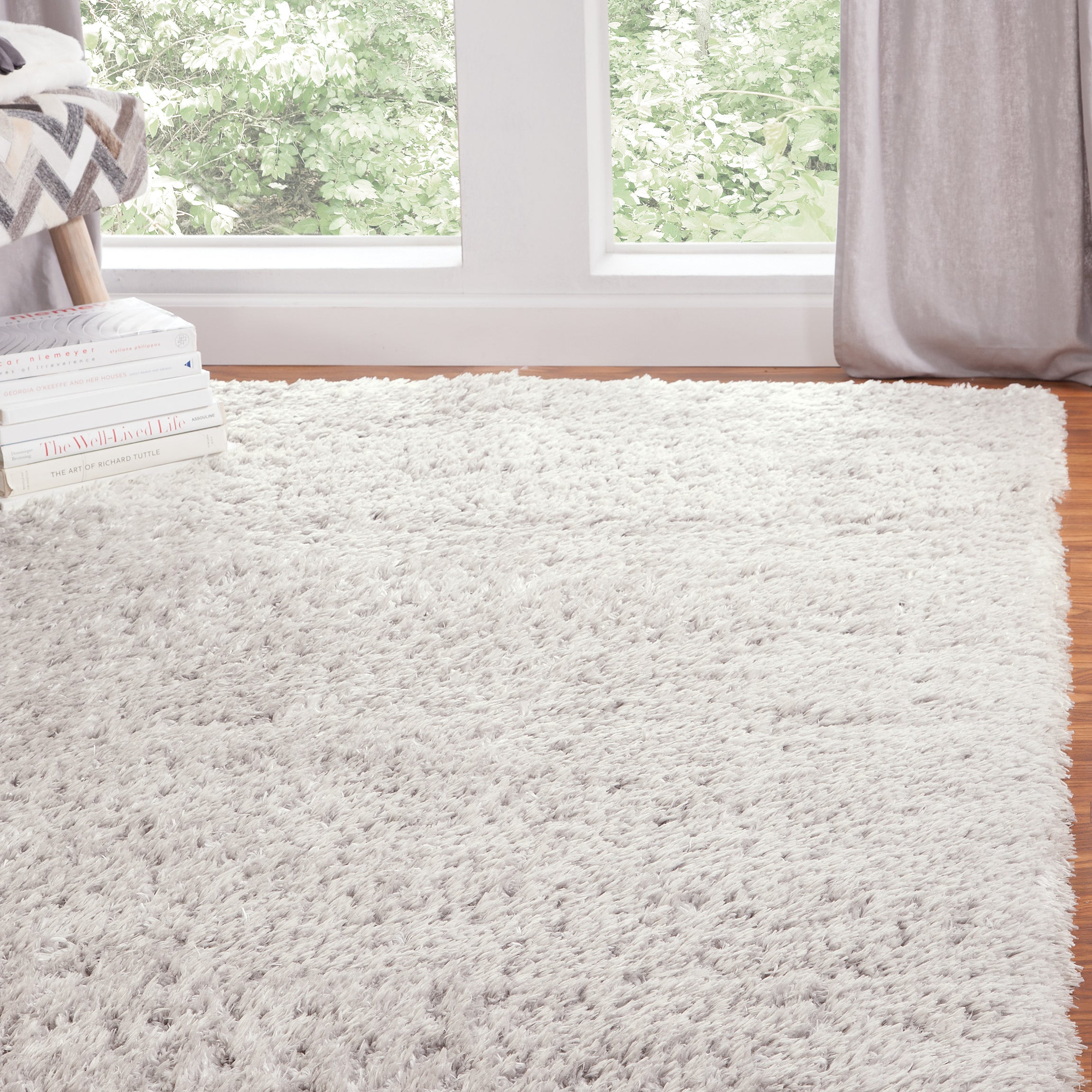 White Area Shag Rug 5x8--1