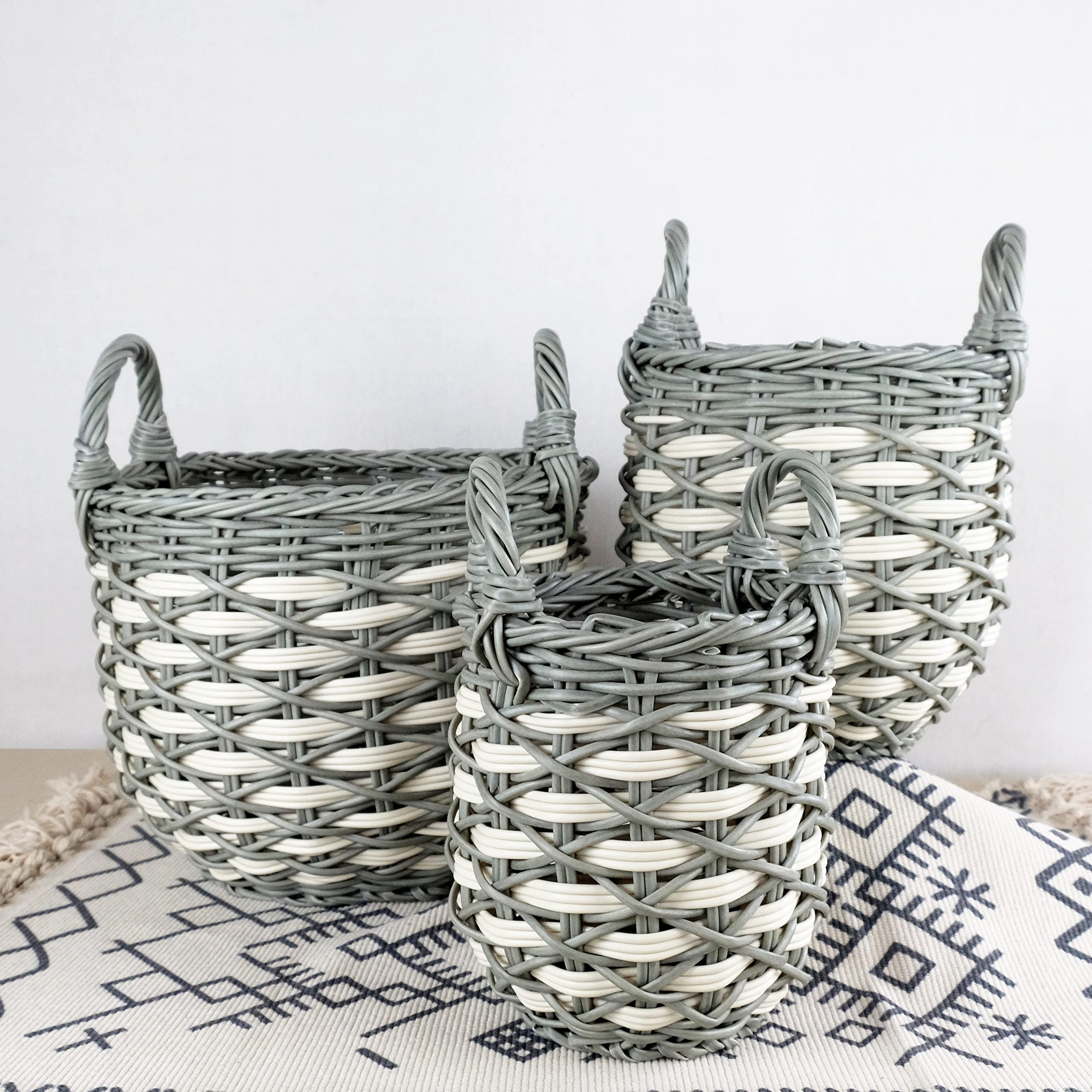 3-Pack Stackable Hand Woven Wicker Storage and Laundry Basket with Handles--1