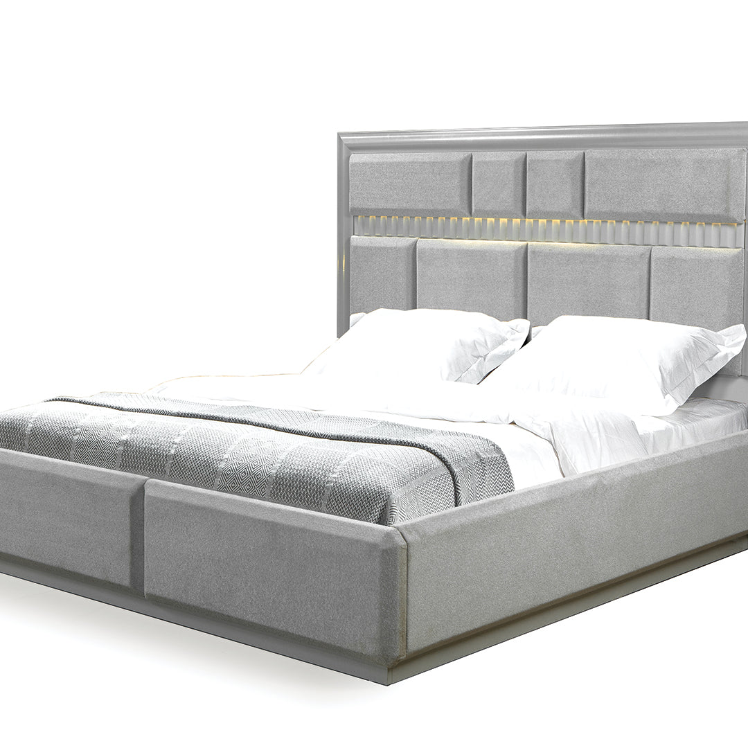 Da Vinci Modern Style King Bed Made with Wood in Gray--1