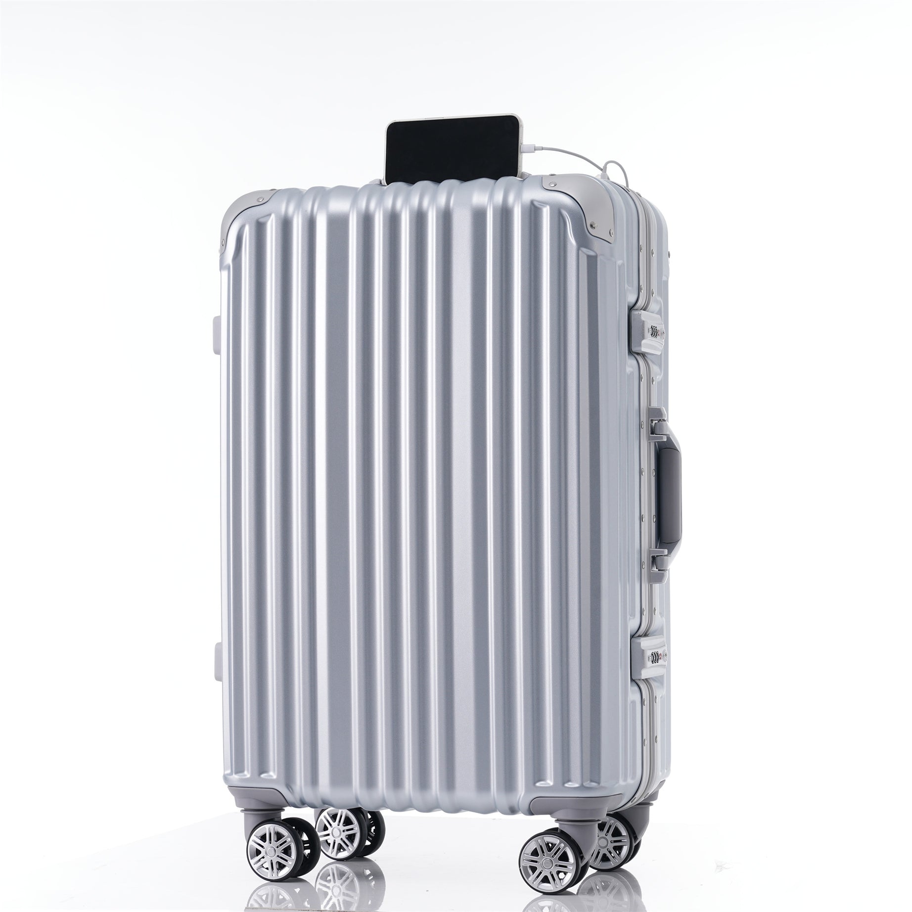 1pc 24in Aluminum Frame Luggage with USB port, Vacation Carry-On Suitcase with Spinner Wheels and TSA Lock, Travel Trolley Case For Short Business Trips, Beach Holidays, gray silver--1