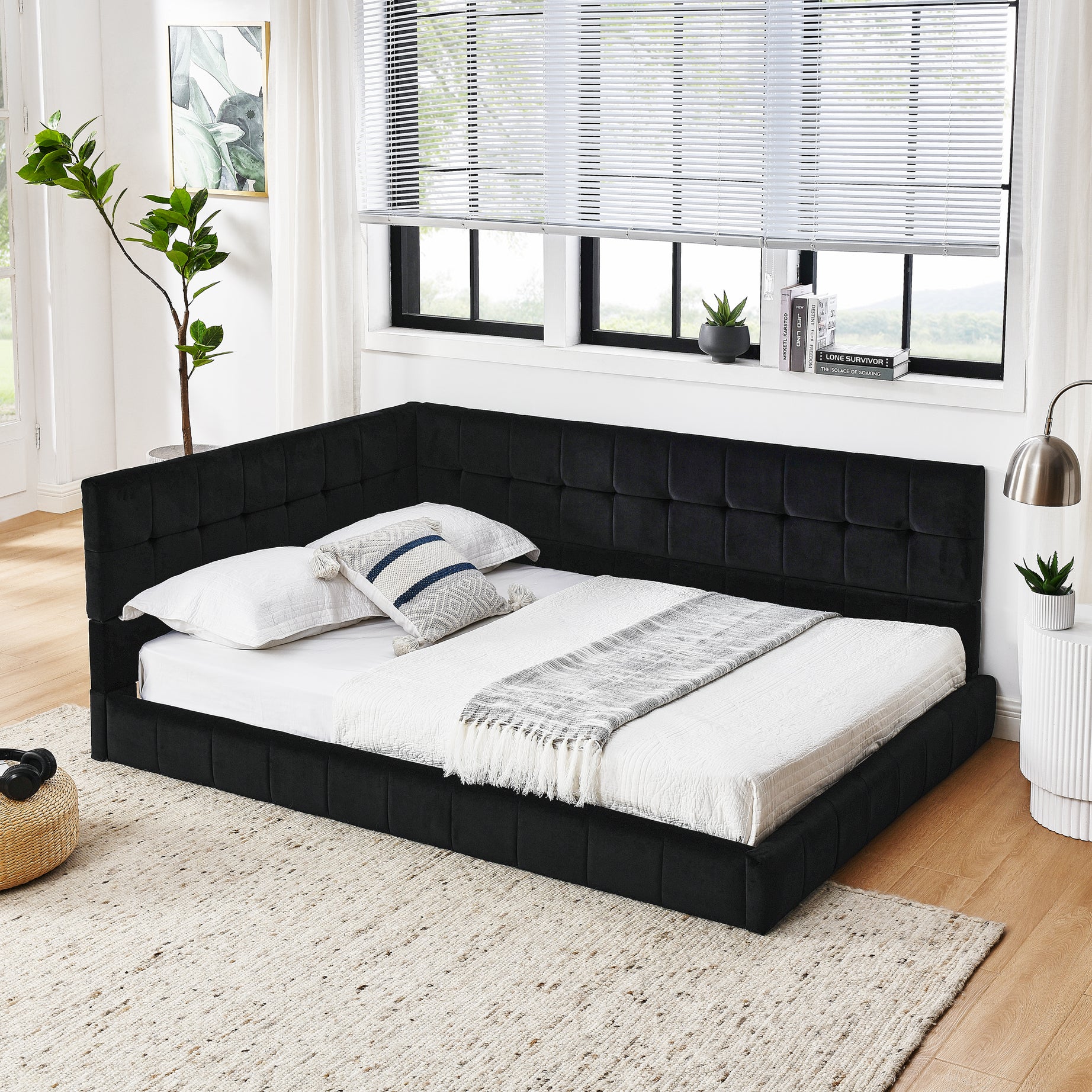 Full Size Upholstered Tufted  Bed Frame, Sofa Bed Frame with Comfortable Backrest and Armrests, Full Size Bed for Bedroom, Living Room,Velvet, Black(80.5''*59''*30.5'')--1