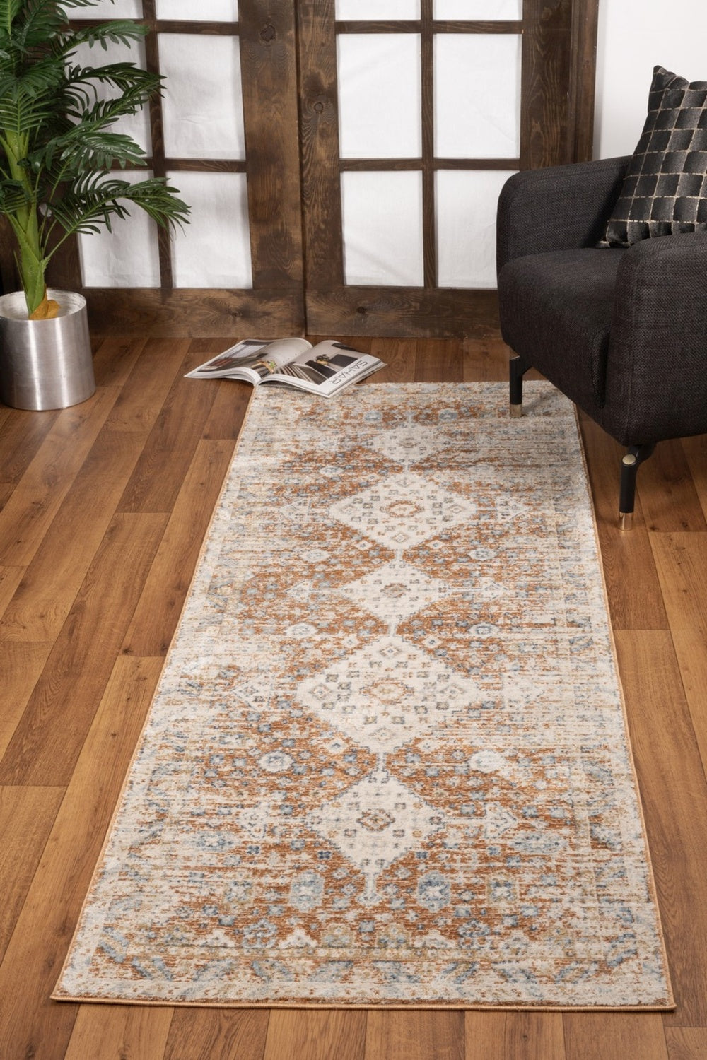 Noble GC_GEN7004 Rust 2 ft. 7 in. x 7 ft. 3 in. Area Rug--1