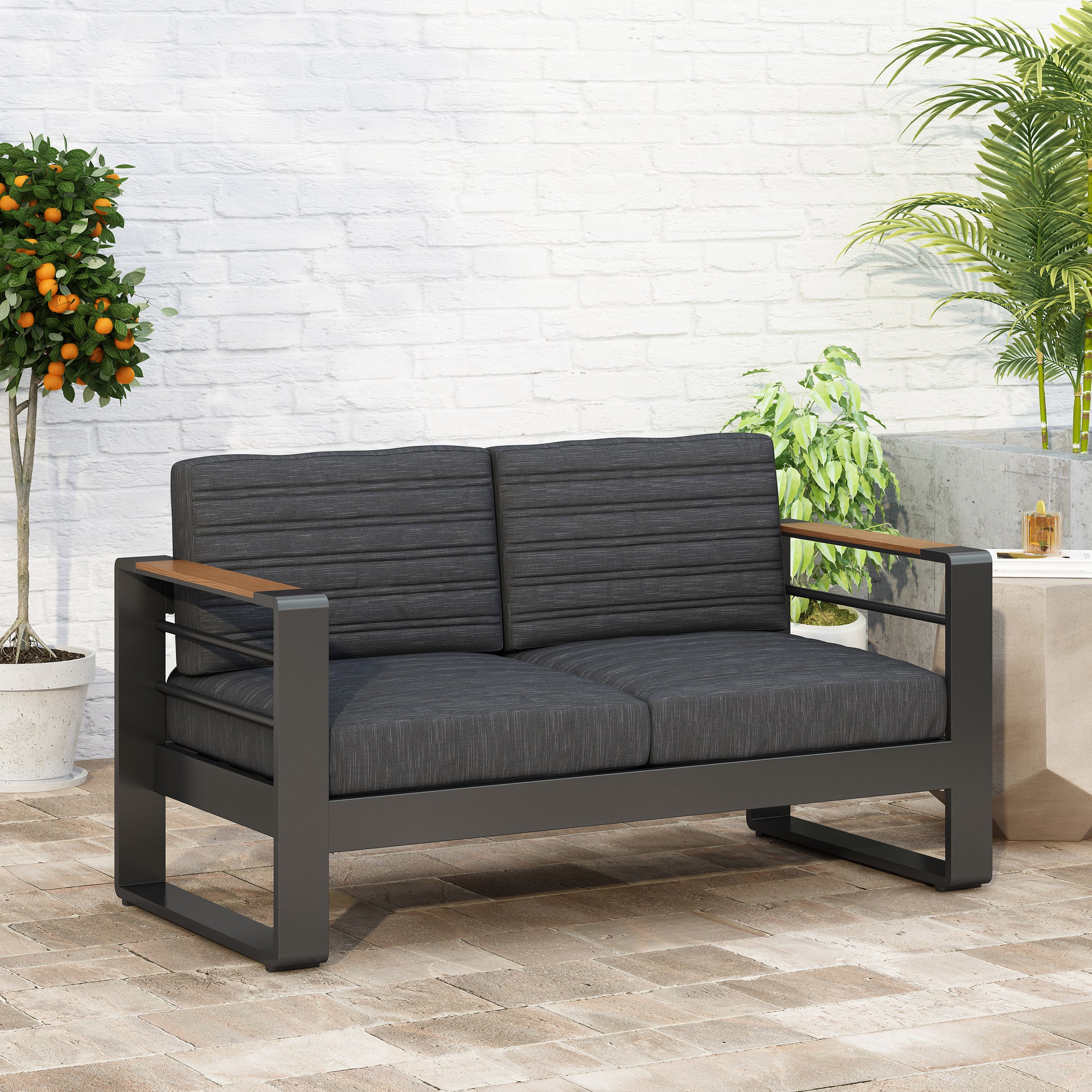 GIOVANNA LOVESEAT--1