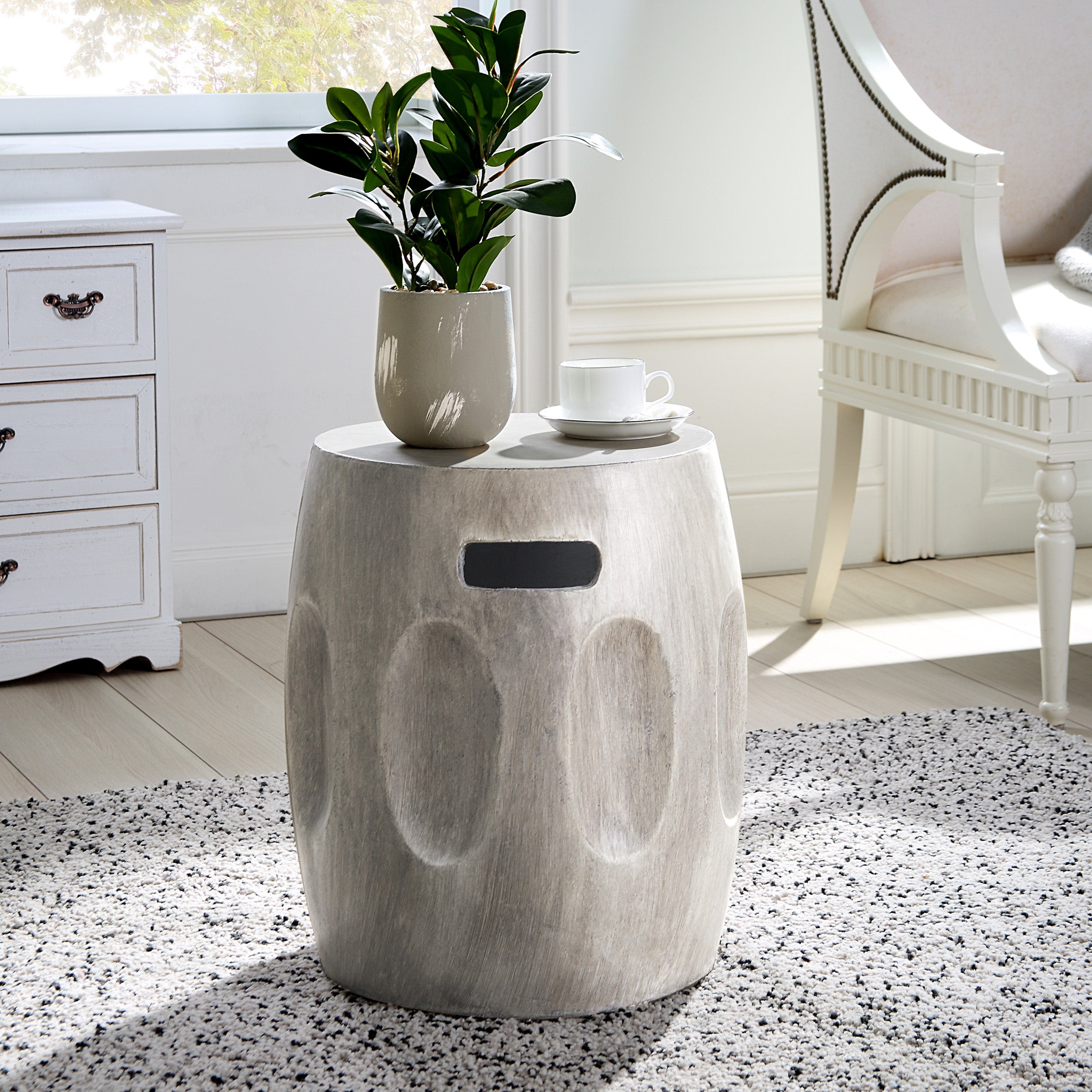 URSA SIDE TABLE--1