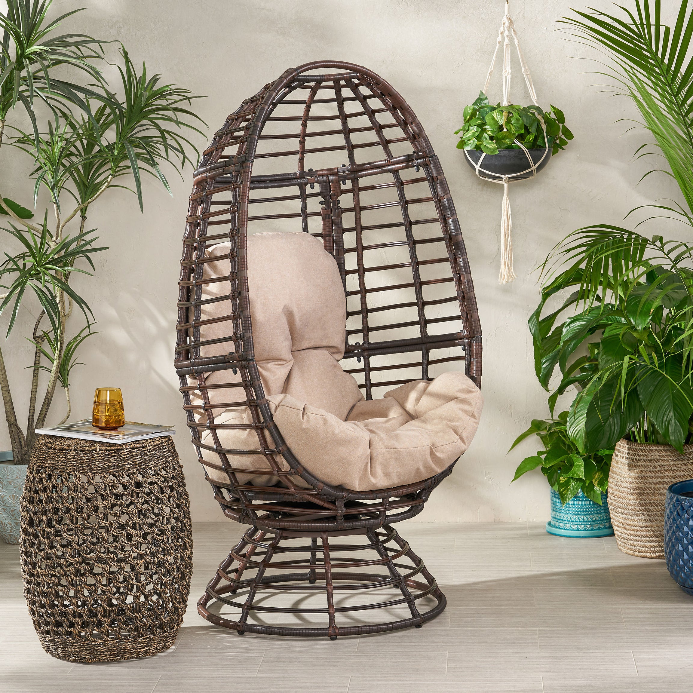 ROBERTSON SWIVEL PATIO EGG CHAIR--1