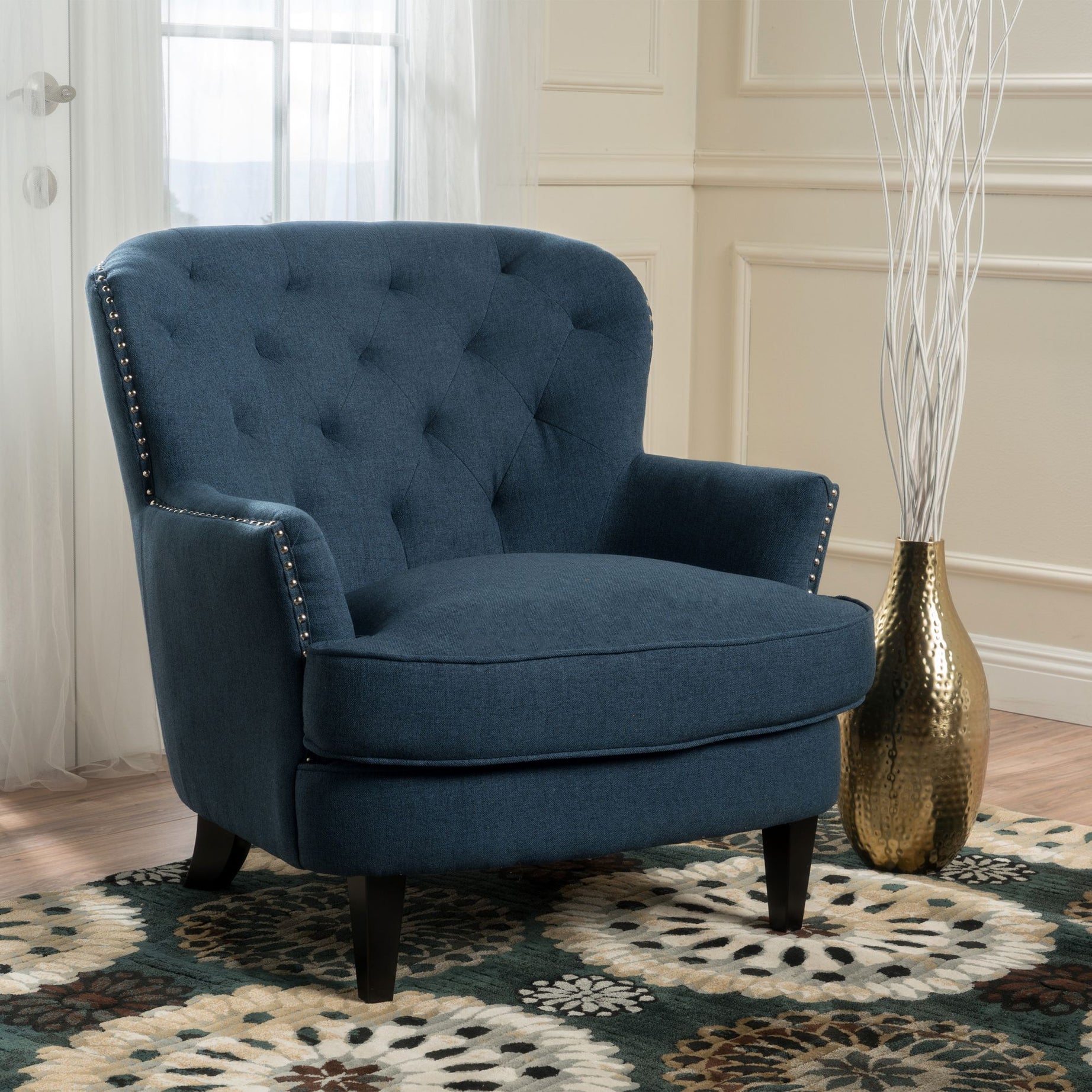 Contemporary Dark Blue Tufted Club Chair with Nailhead Trim, Elegant Upholstery, Comfortable Seating, Ideal for Living Room or Office Décor--1