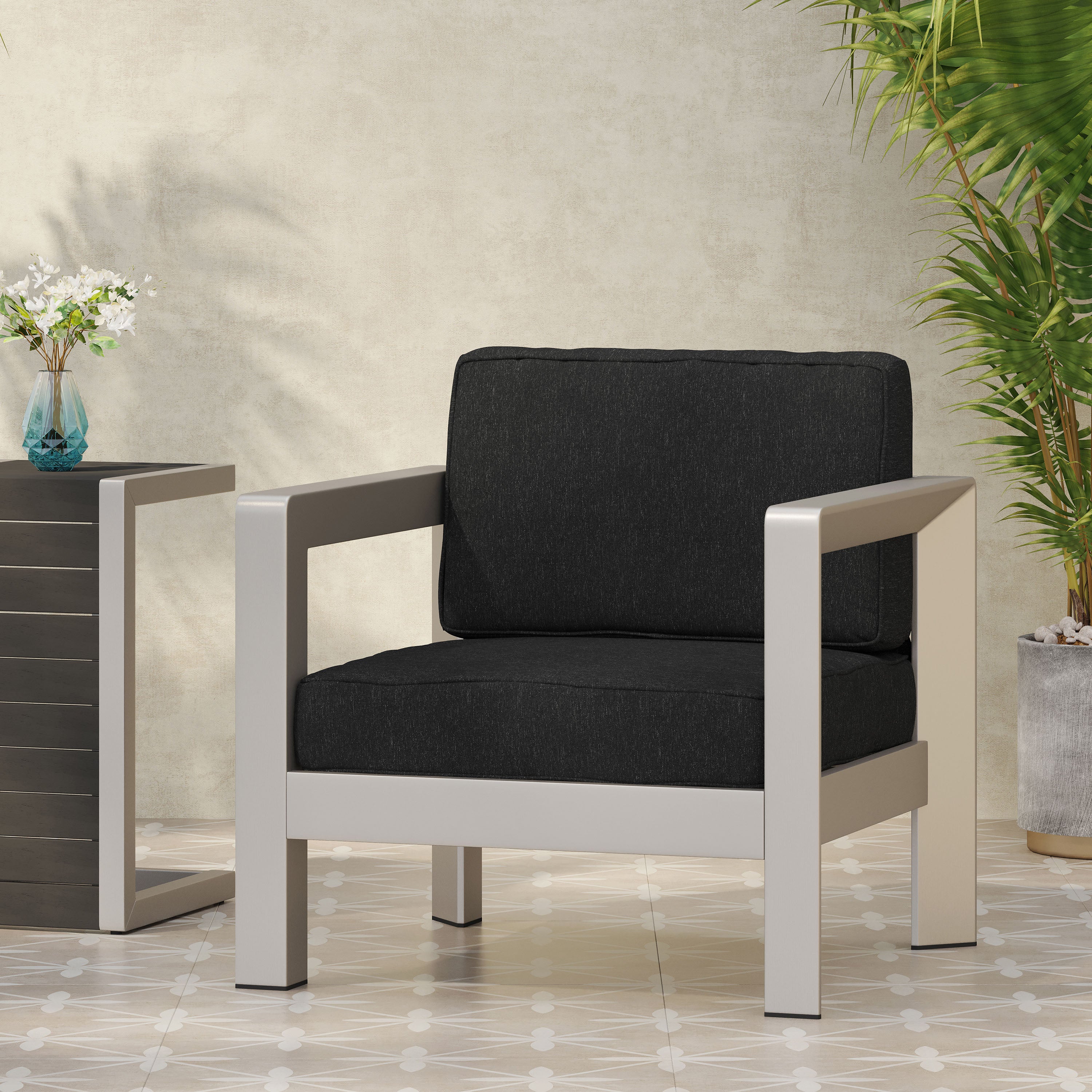 AVIARA MP1 CLUB CHAIR--1