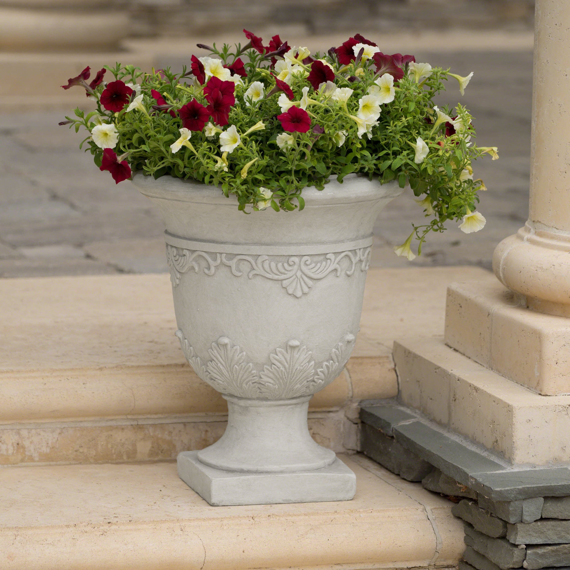 MOROCCAN URN--1