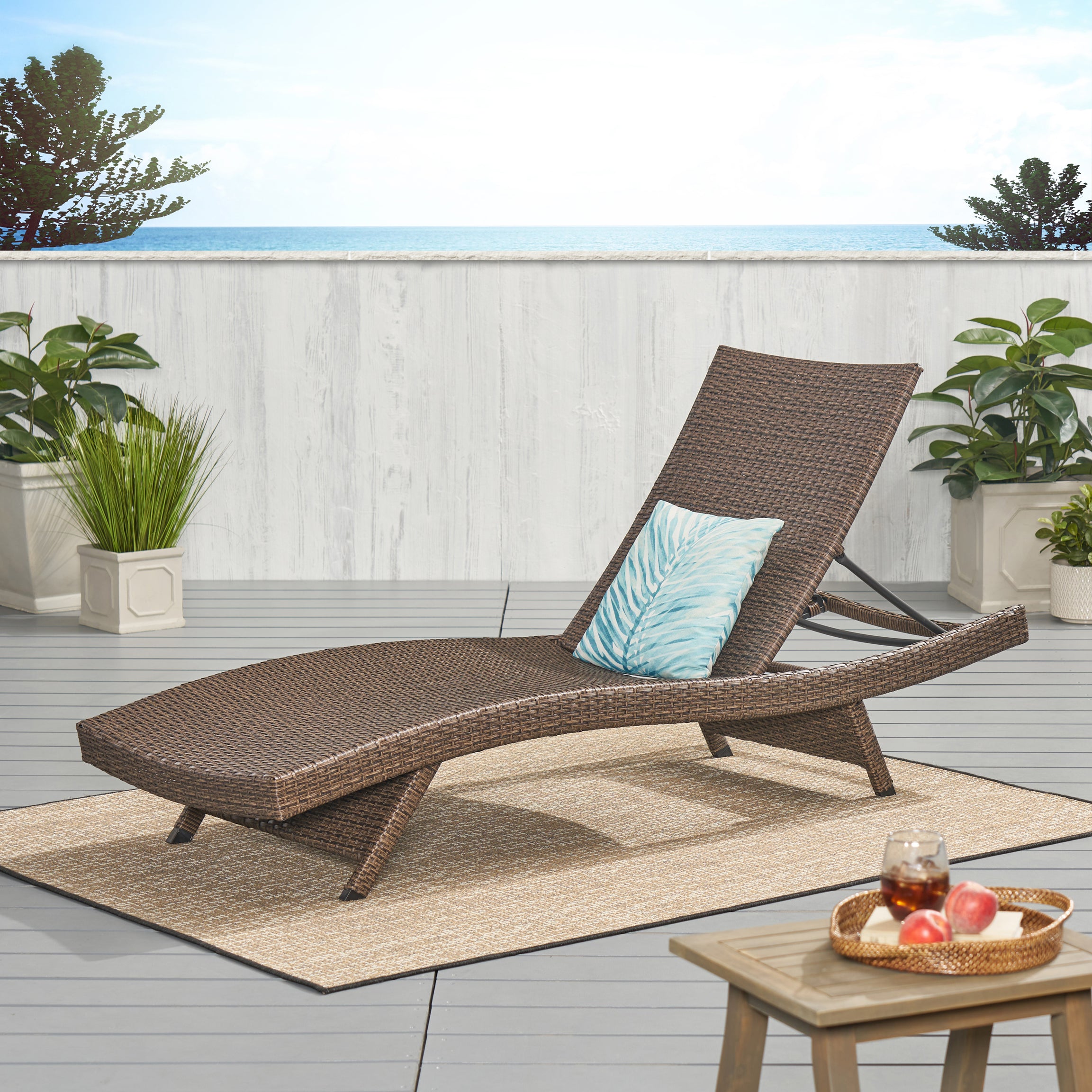 SALEM PE WICKER CHAISE LOUNGE--1